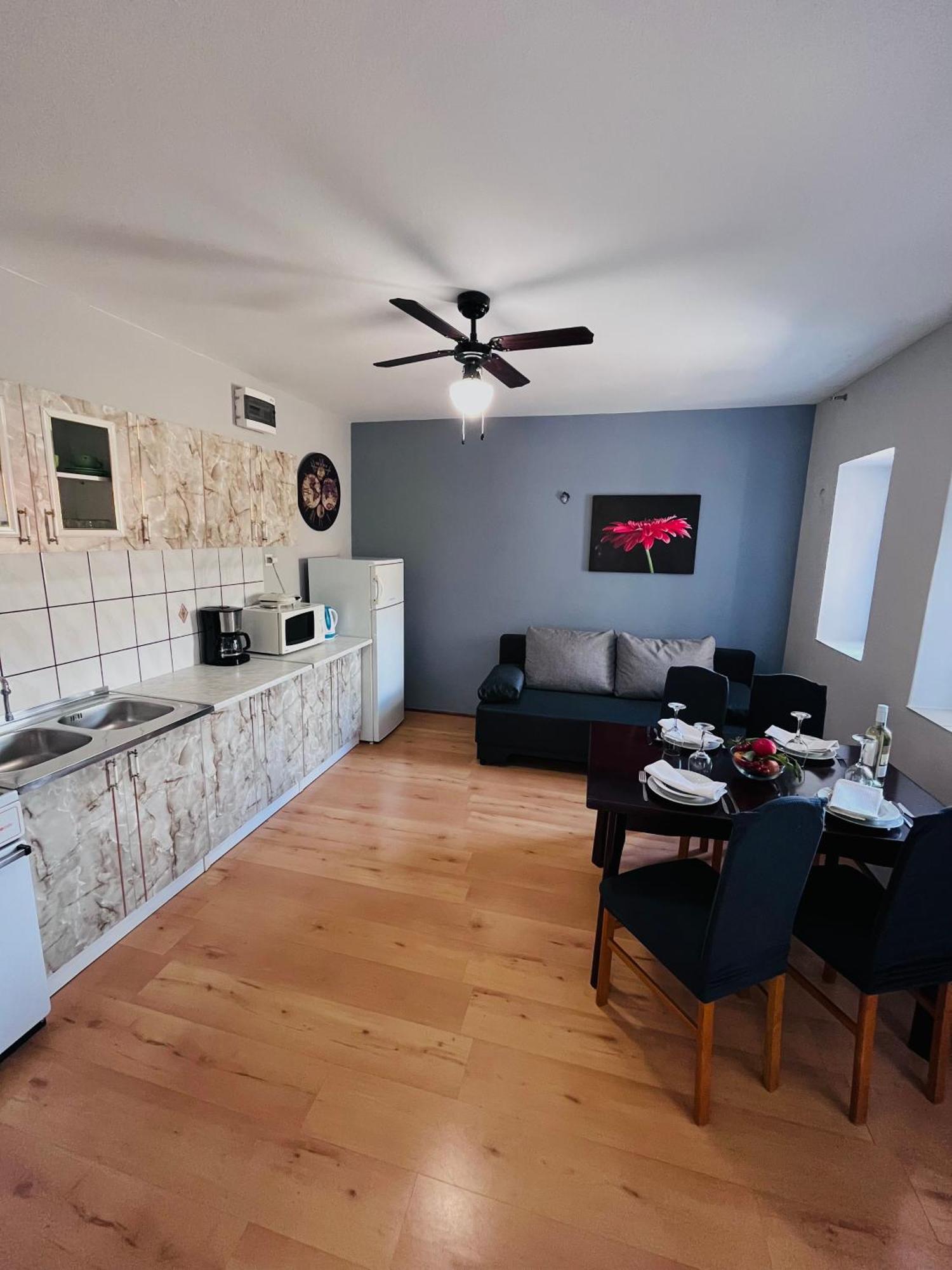 Apartment Ivana Senj  Luaran gambar